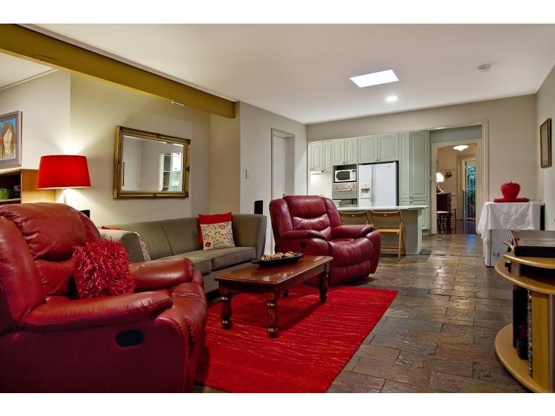 51 Banksia Avenue, Ashgrove QLD 4060