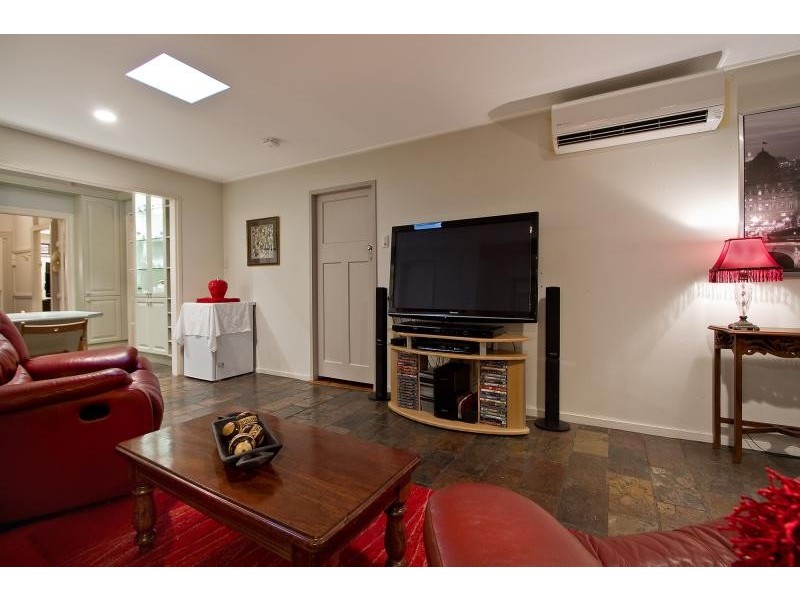 51 Banksia Avenue, Ashgrove QLD 4060