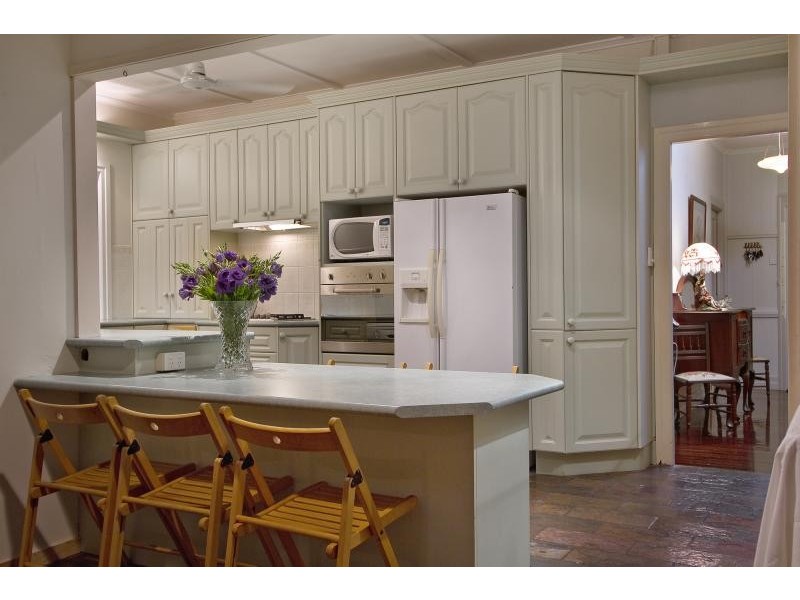 51 Banksia Avenue, Ashgrove QLD 4060