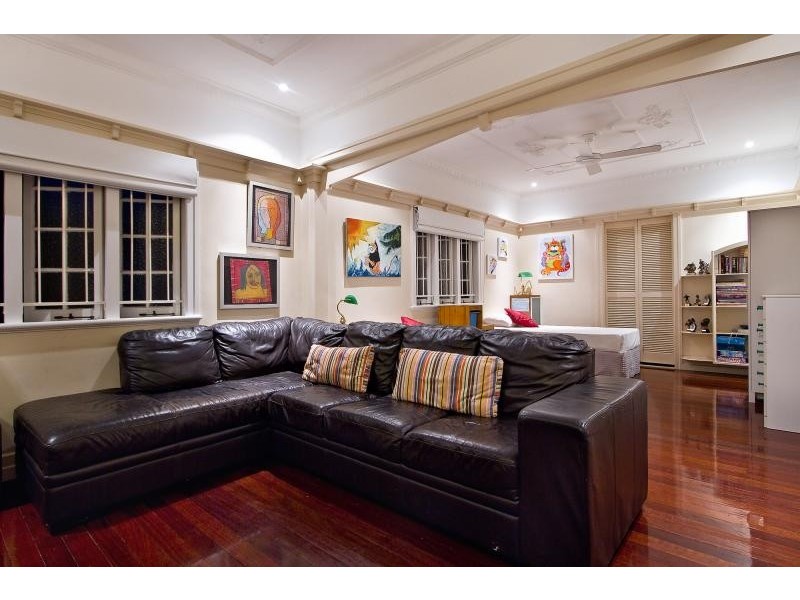 51 Banksia Avenue, Ashgrove QLD 4060