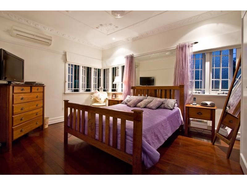 51 Banksia Avenue, Ashgrove QLD 4060