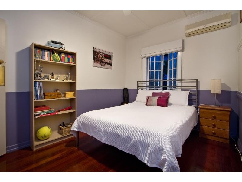 51 Banksia Avenue, Ashgrove QLD 4060