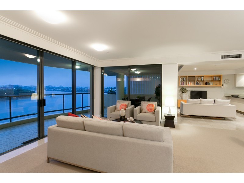 68 Thorn Street ‘Dundrenan Residences’, Kangaroo Point QLD 4169