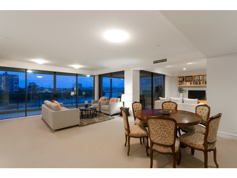 68 Thorn Street ‘Dundrenan Residences’, Kangaroo Point QLD 4169