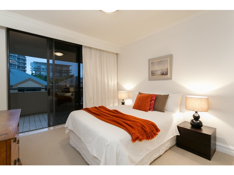 68 Thorn Street ‘Dundrenan Residences’, Kangaroo Point QLD 4169