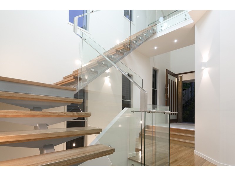 38 Lansdowne Street, Newmarket QLD 4051