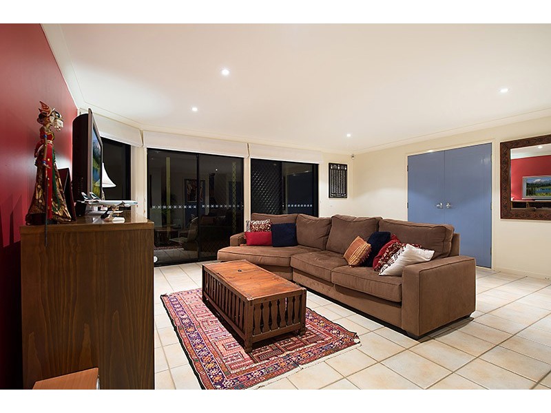 11 Mahogany Place, Bridgeman Downs QLD 4035