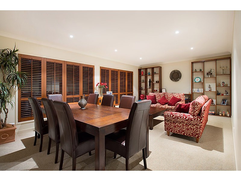 11 Mahogany Place, Bridgeman Downs QLD 4035