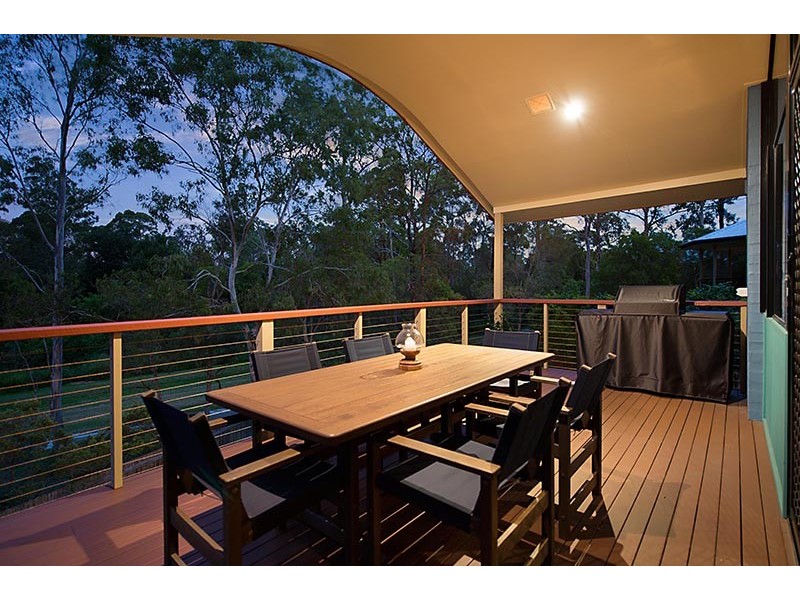 11 Mahogany Place, Bridgeman Downs QLD 4035