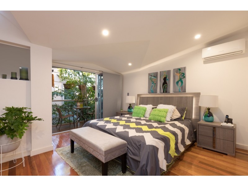 17 Kennedy Terrace, Paddington QLD 4064