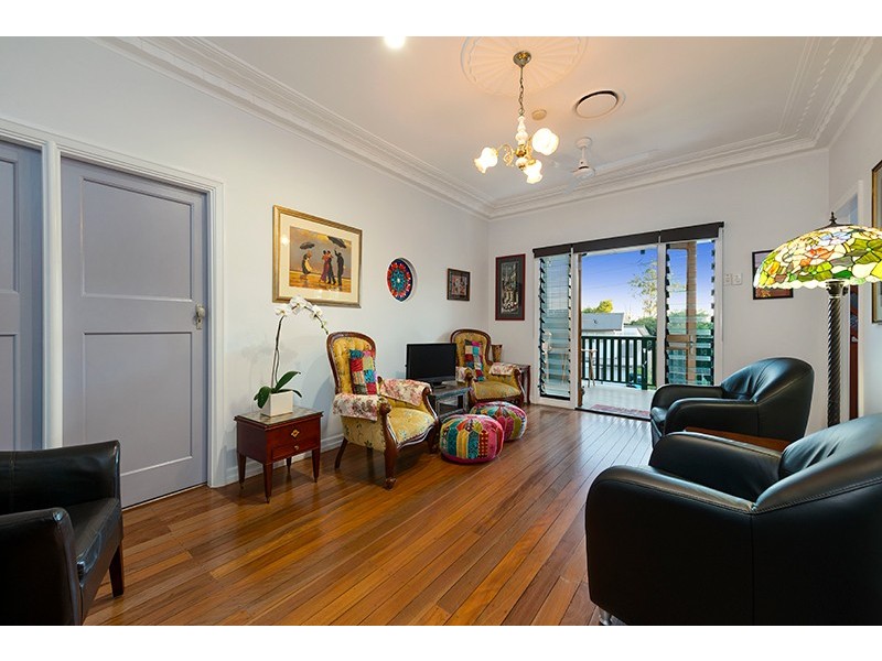 43 Cambridge Street, Red Hill QLD 4059