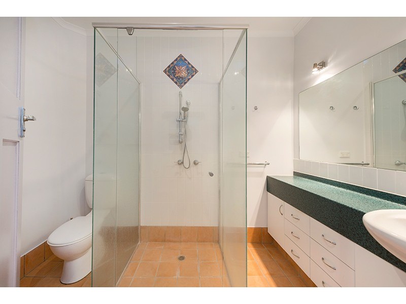 43 Cambridge Street, Red Hill QLD 4059