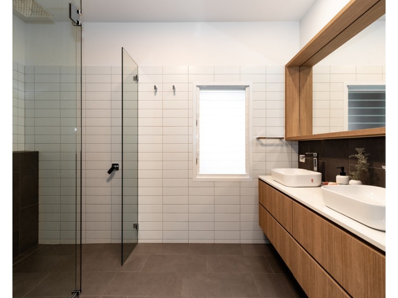 139 Oxlade Drive, New Farm QLD 4005