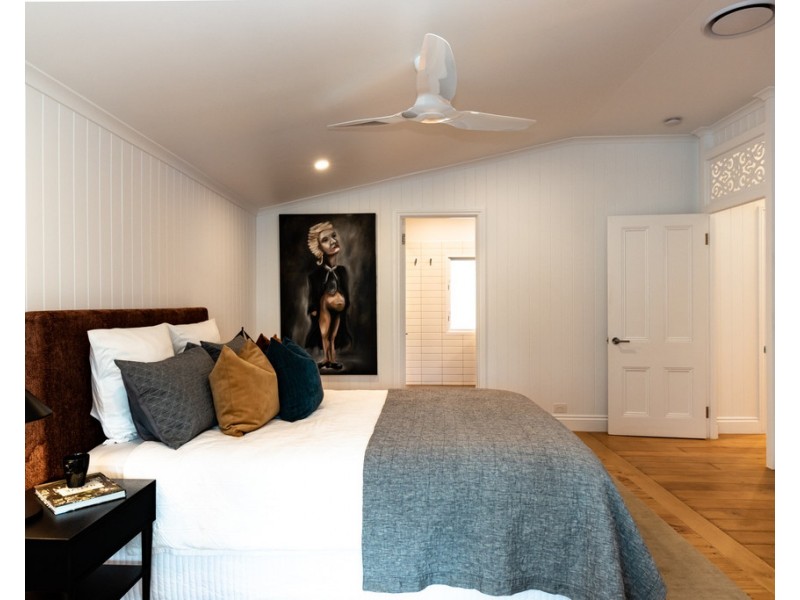 139 Oxlade Drive, New Farm QLD 4005