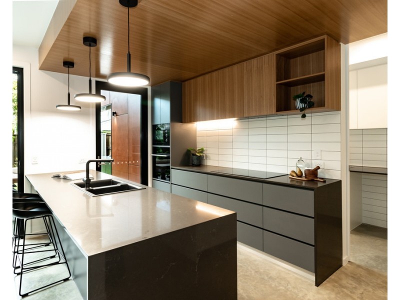 139 Oxlade Drive, New Farm QLD 4005