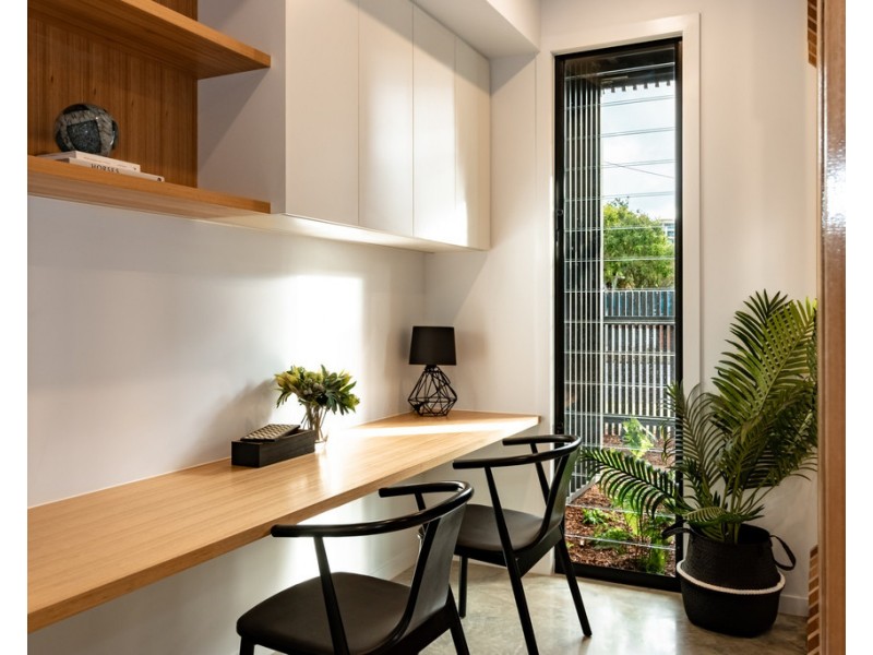 139 Oxlade Drive, New Farm QLD 4005