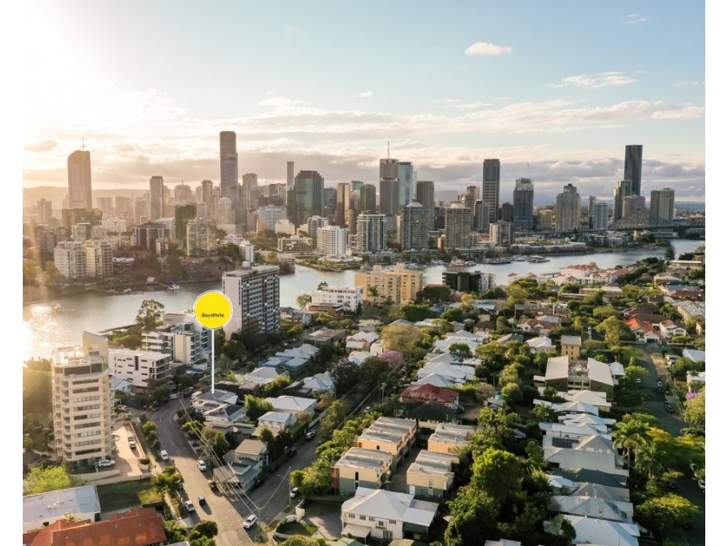 139 Oxlade Drive, New Farm QLD 4005