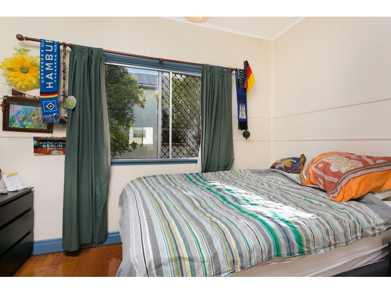 94 Lower Cairns Terrace, Red Hill QLD 4059