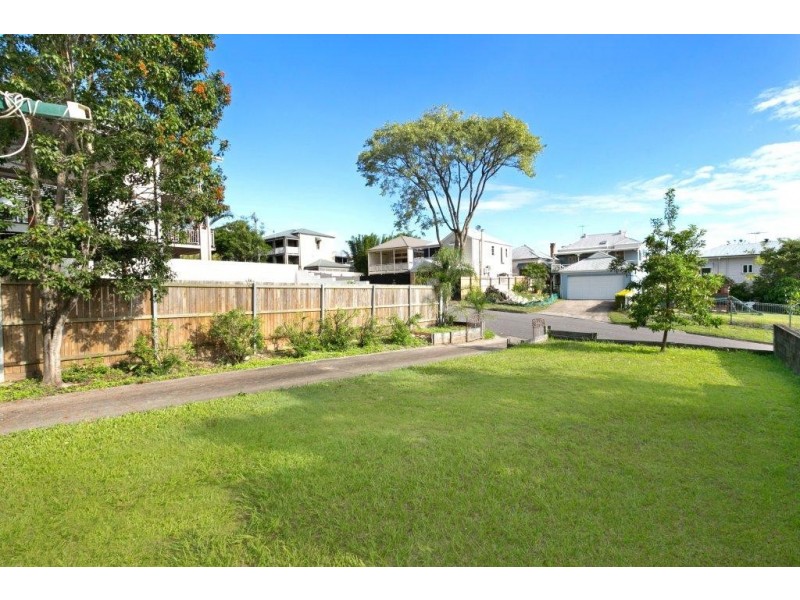 94 Lower Cairns Terrace, Red Hill QLD 4059