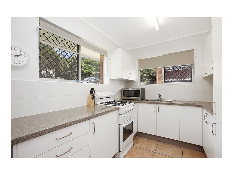 1-4/25 Glassey Street, Red Hill QLD 4059