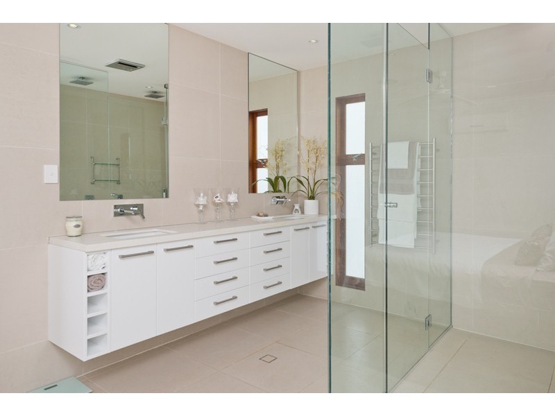 88 Royal Parade, Ashgrove QLD 4060