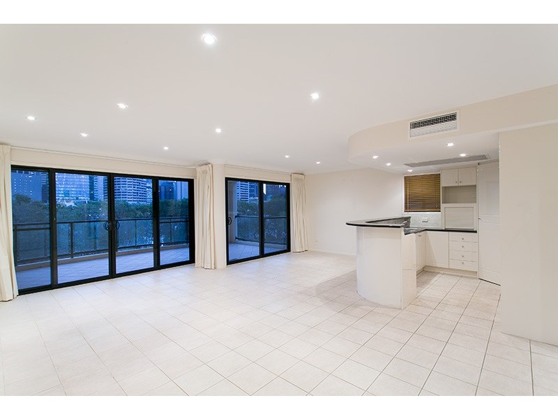 309/36 MacDonald Street, Kangaroo Point QLD 4169