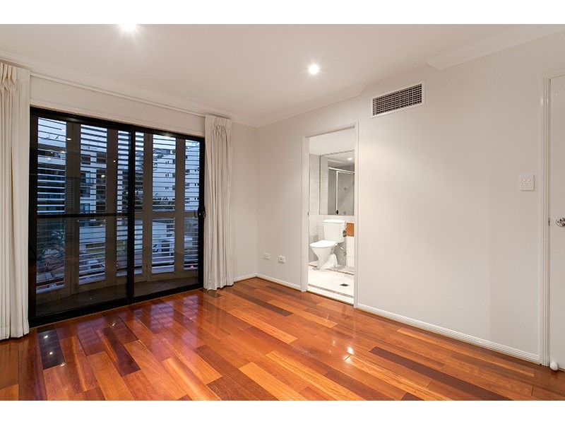309/36 MacDonald Street, Kangaroo Point QLD 4169