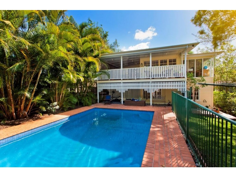 43 Banksia Avenue, Ashgrove QLD 4060