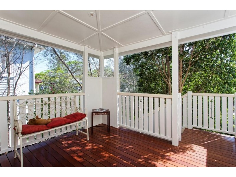 43 Banksia Avenue, Ashgrove QLD 4060