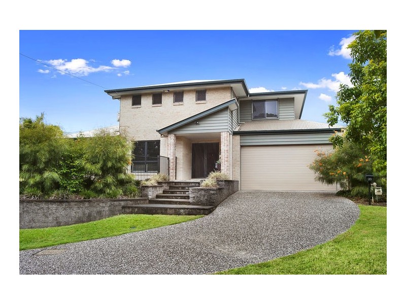 30 Dawn Street, Bardon QLD 4065