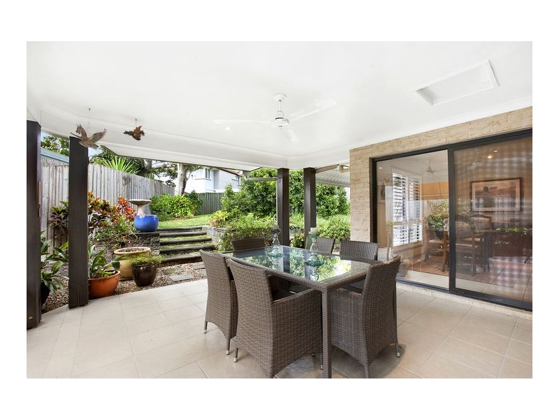 30 Dawn Street, Bardon QLD 4065