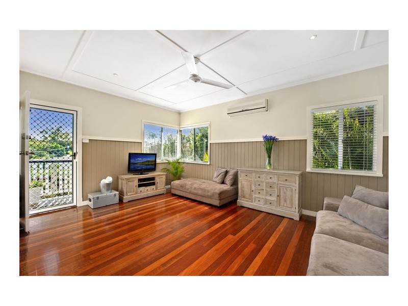 10 Elliot Street, Tarragindi QLD 4121