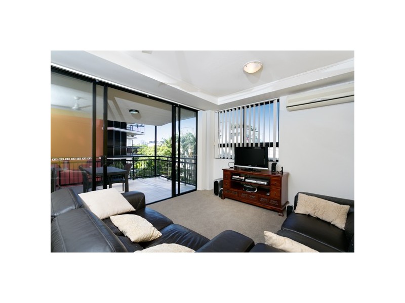 21/15 Goodwin Street, Kangaroo Point QLD 4169