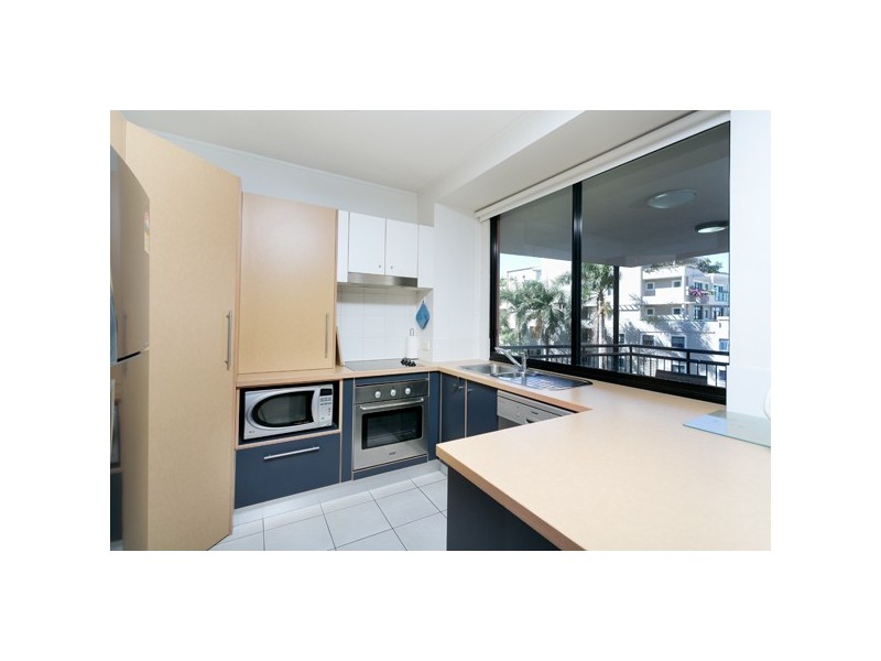 21/15 Goodwin Street, Kangaroo Point QLD 4169