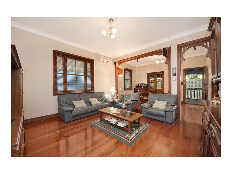 51 Carmel Street, Bardon QLD 4065