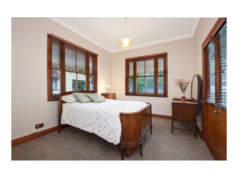 51 Carmel Street, Bardon QLD 4065