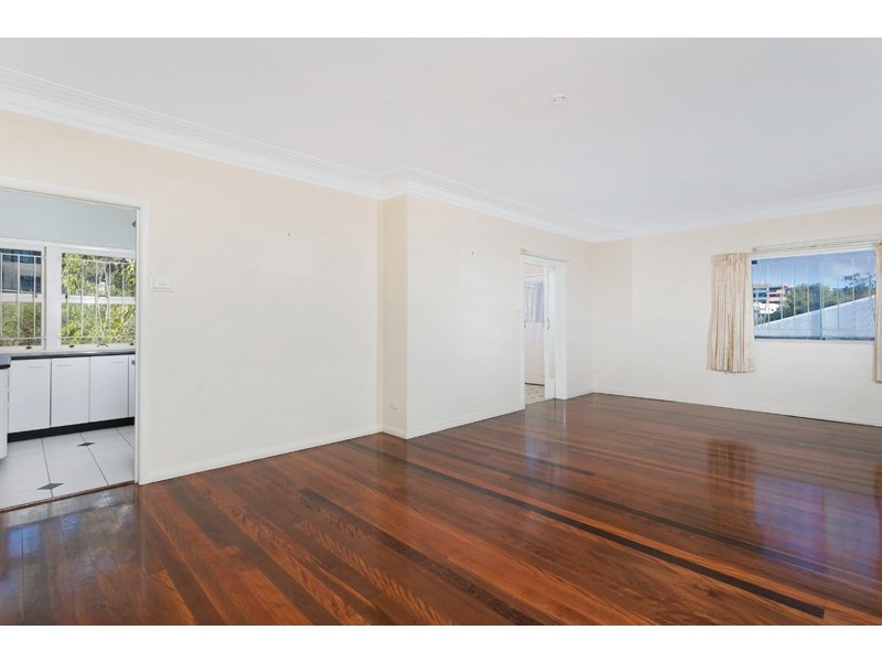 39 Castlemaine Street, Milton QLD 4064