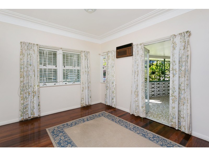 39 Castlemaine Street, Milton QLD 4064