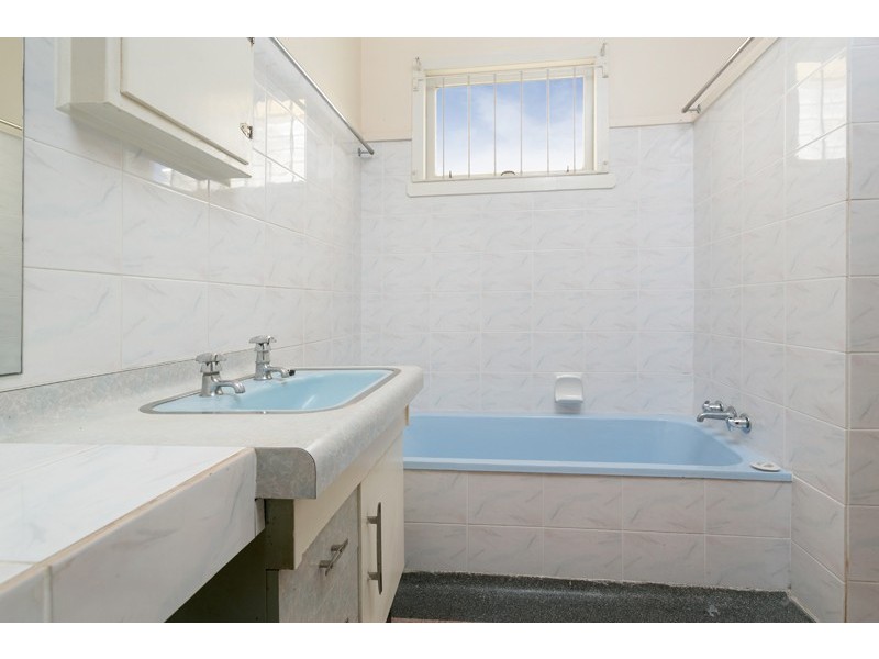 39 Castlemaine Street, Milton QLD 4064