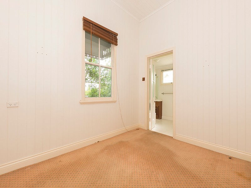 44 Lewis Street, Clayfield QLD 4011