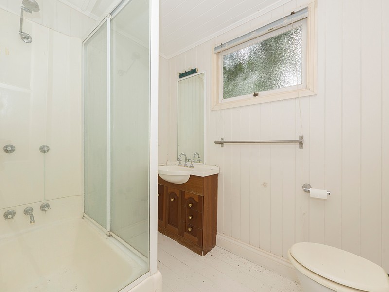 44 Lewis Street, Clayfield QLD 4011