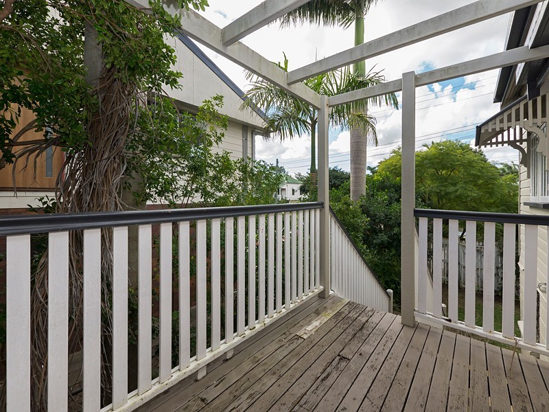 44 Lewis Street, Clayfield QLD 4011