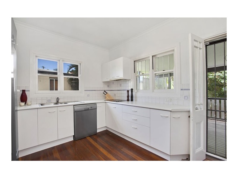 61 Greer Street, Bardon QLD 4065