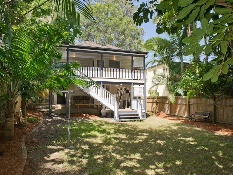 61 Greer Street, Bardon QLD 4065