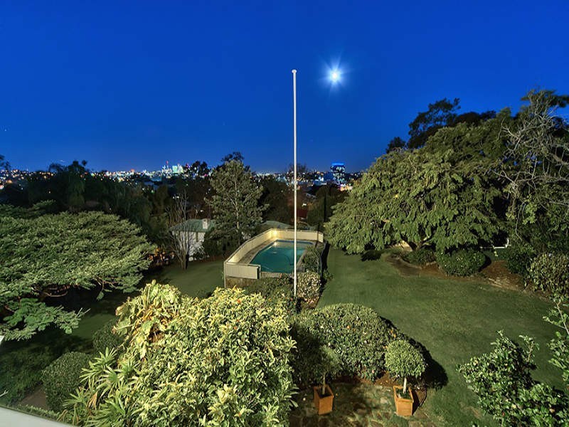 125 Sherwood Road, Toowong QLD 4066