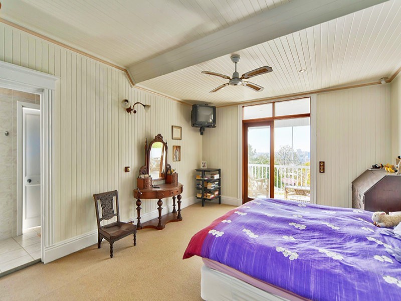 125 Sherwood Road, Toowong QLD 4066