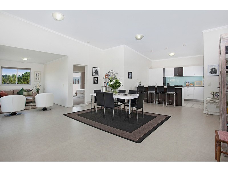 104/24 Allwood Street, Indooroopilly QLD 4068