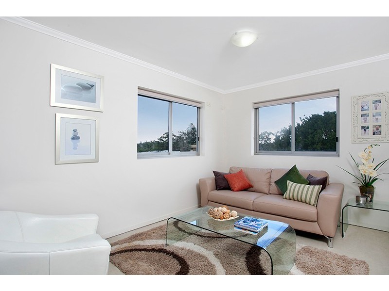 104/24 Allwood Street, Indooroopilly QLD 4068