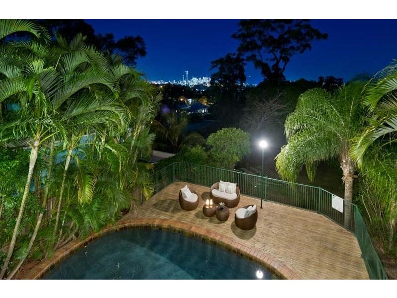 22 Miskin Street, Toowong QLD 4066