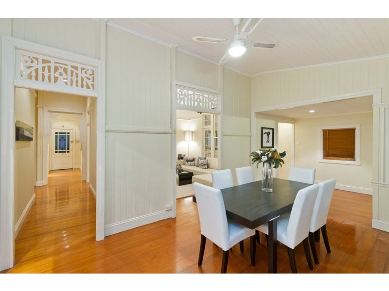 22 Miskin Street, Toowong QLD 4066